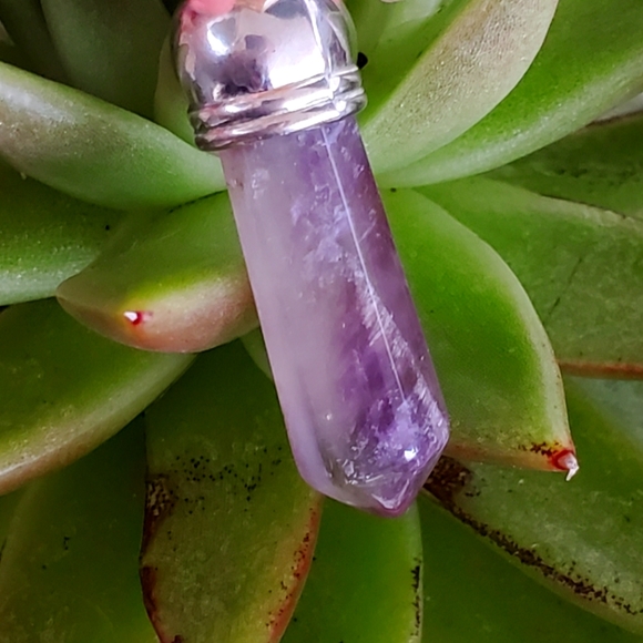 Jewelry - 2 for 10 Jewelry  Amethyst  wand pendant